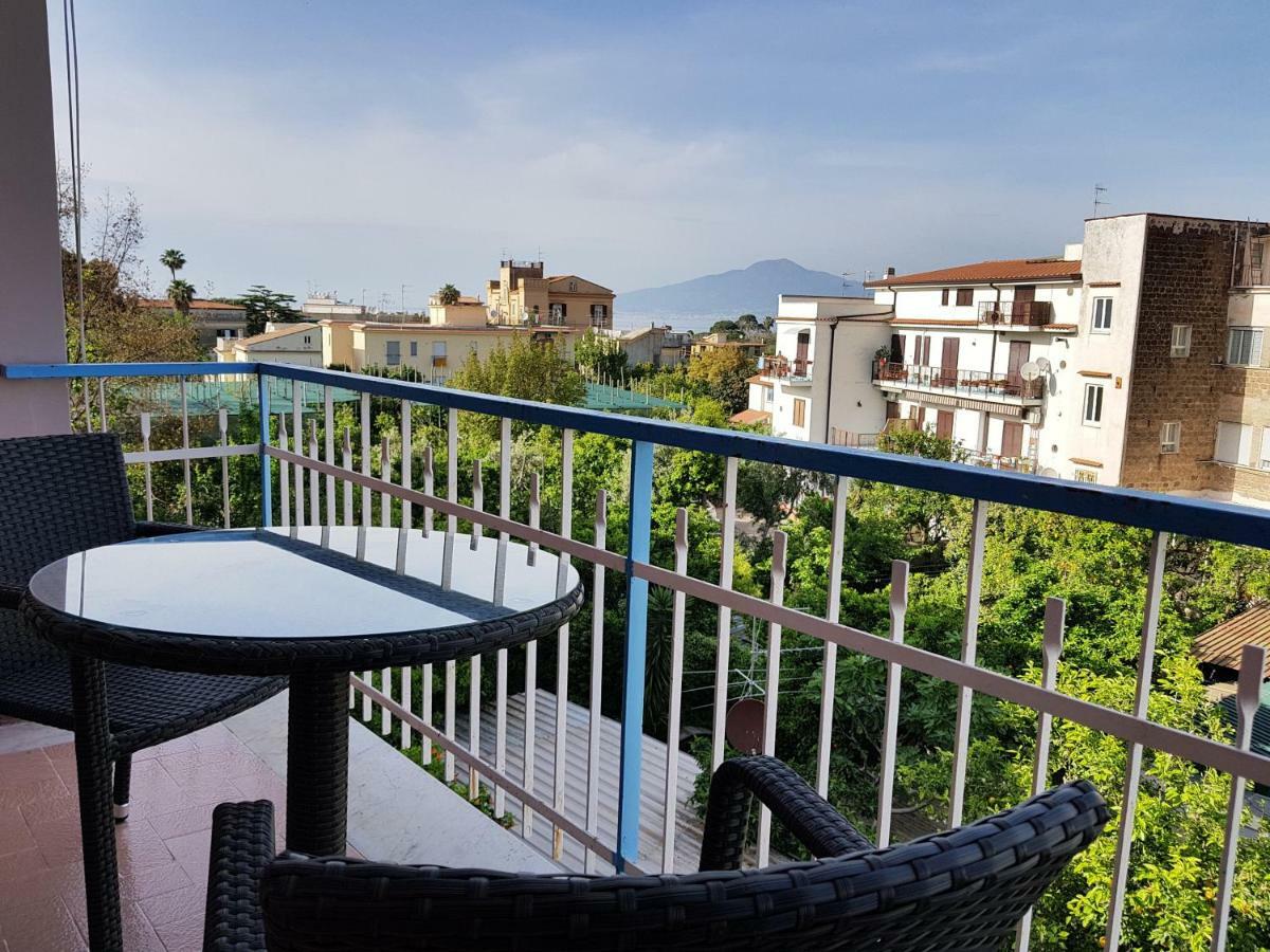 Villa Susy Relais Сант'Анджелло Экстерьер фото